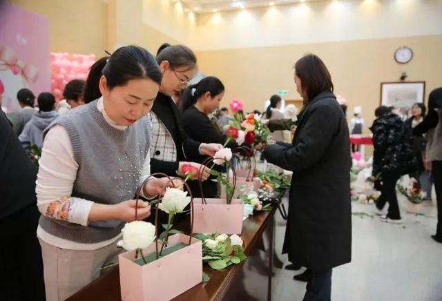 跟党奋进新征程 巾帼建功新时代——省自然资源厅组织开展“三八”妇女节系列活动